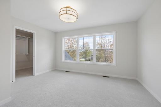 16905 Draft Horse Boulevard, Lakeville, MN 55044