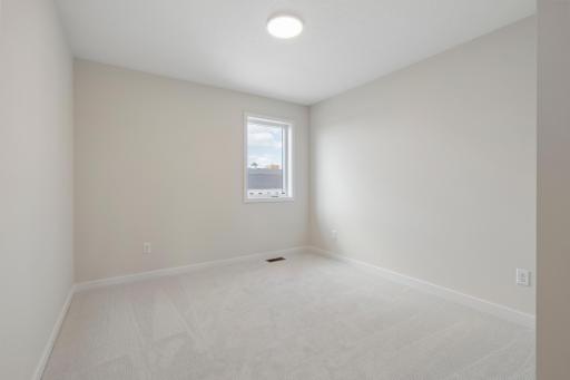 16905 Draft Horse Boulevard, Lakeville, MN 55044