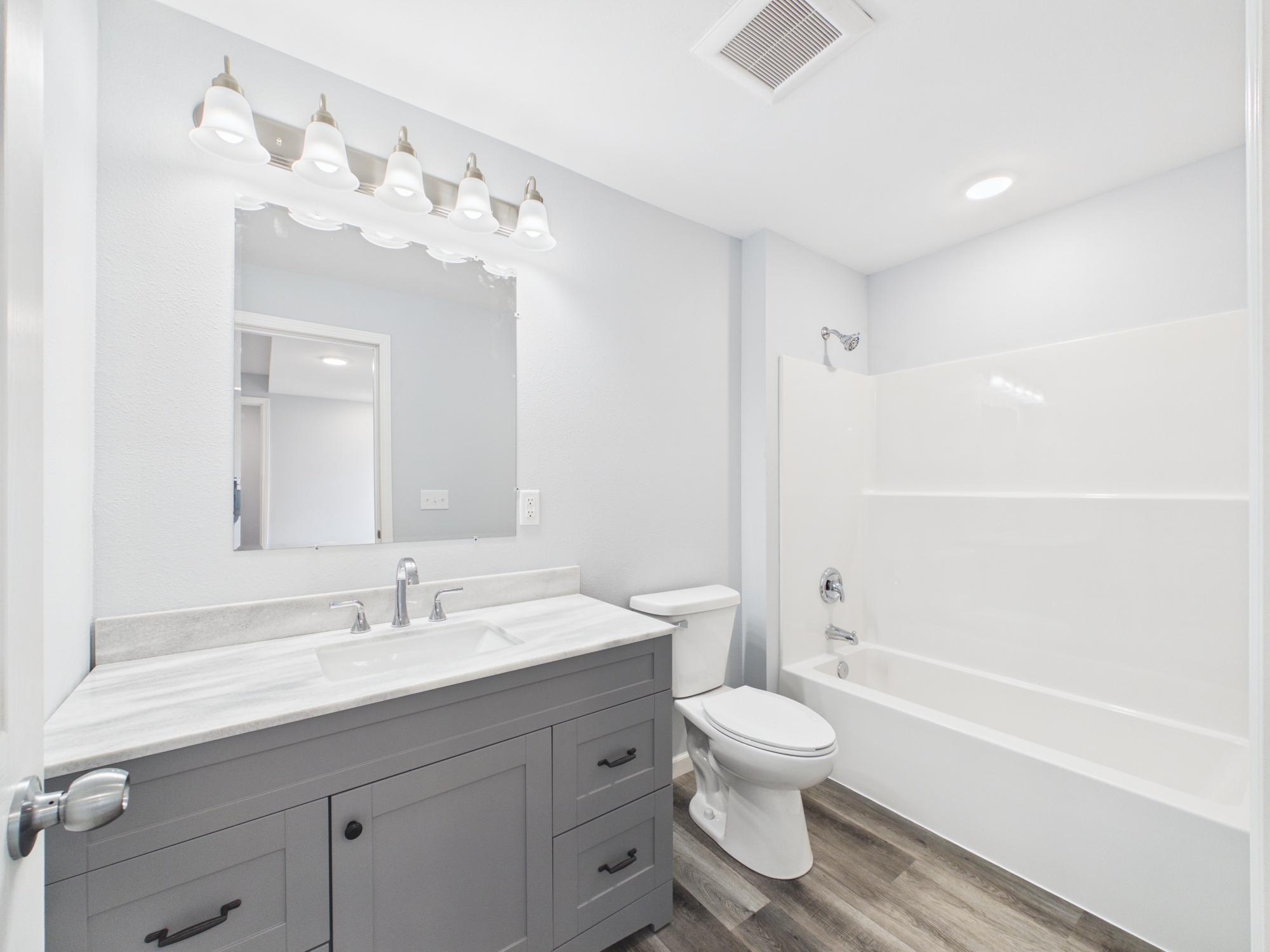 Main Bathroom
