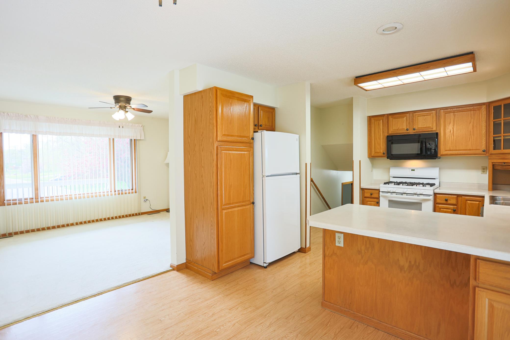 380 Flora-13.jpg