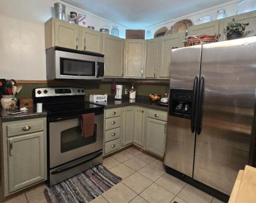 1164 Miller Avenue, Windom, MN 56101