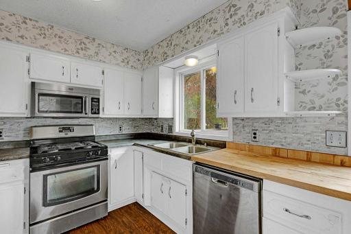 39333 Everett Avenue, North Branch, MN 55056