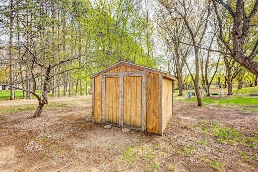 39333 Everett Avenue, North Branch, MN 55056