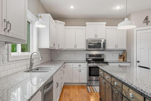 305 Art Street NW, New Prague, MN 56071