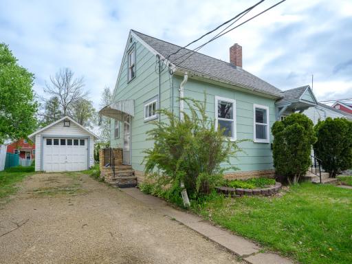 1309 2nd Street NE, Rochester, MN 55906
