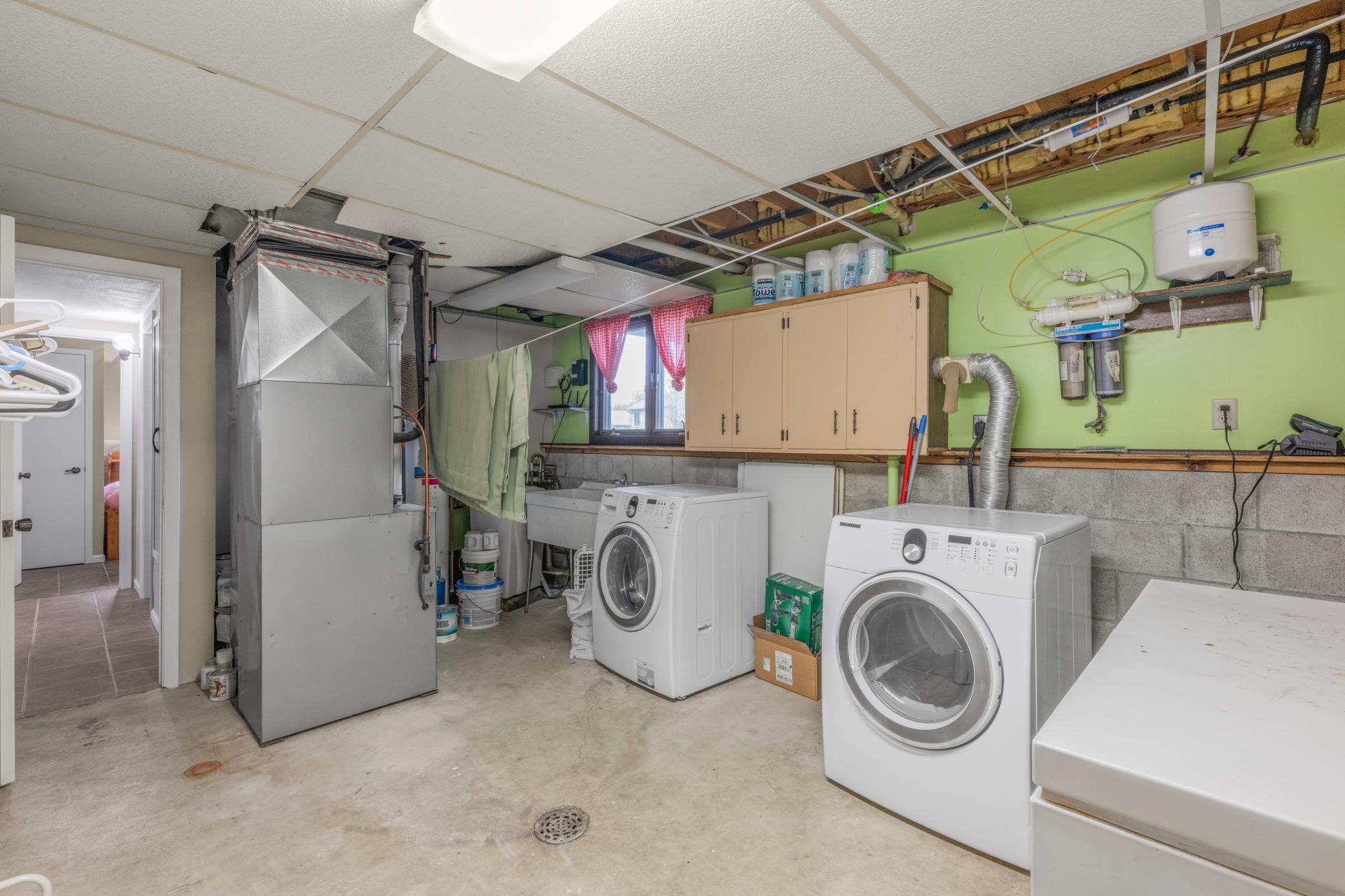 Tons of space in the laundry and utility room