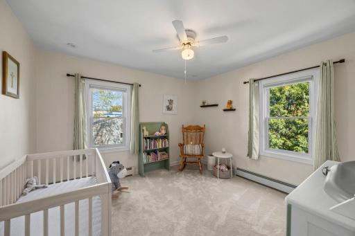 1033 Smith Avenue S, Saint Paul, MN 55118