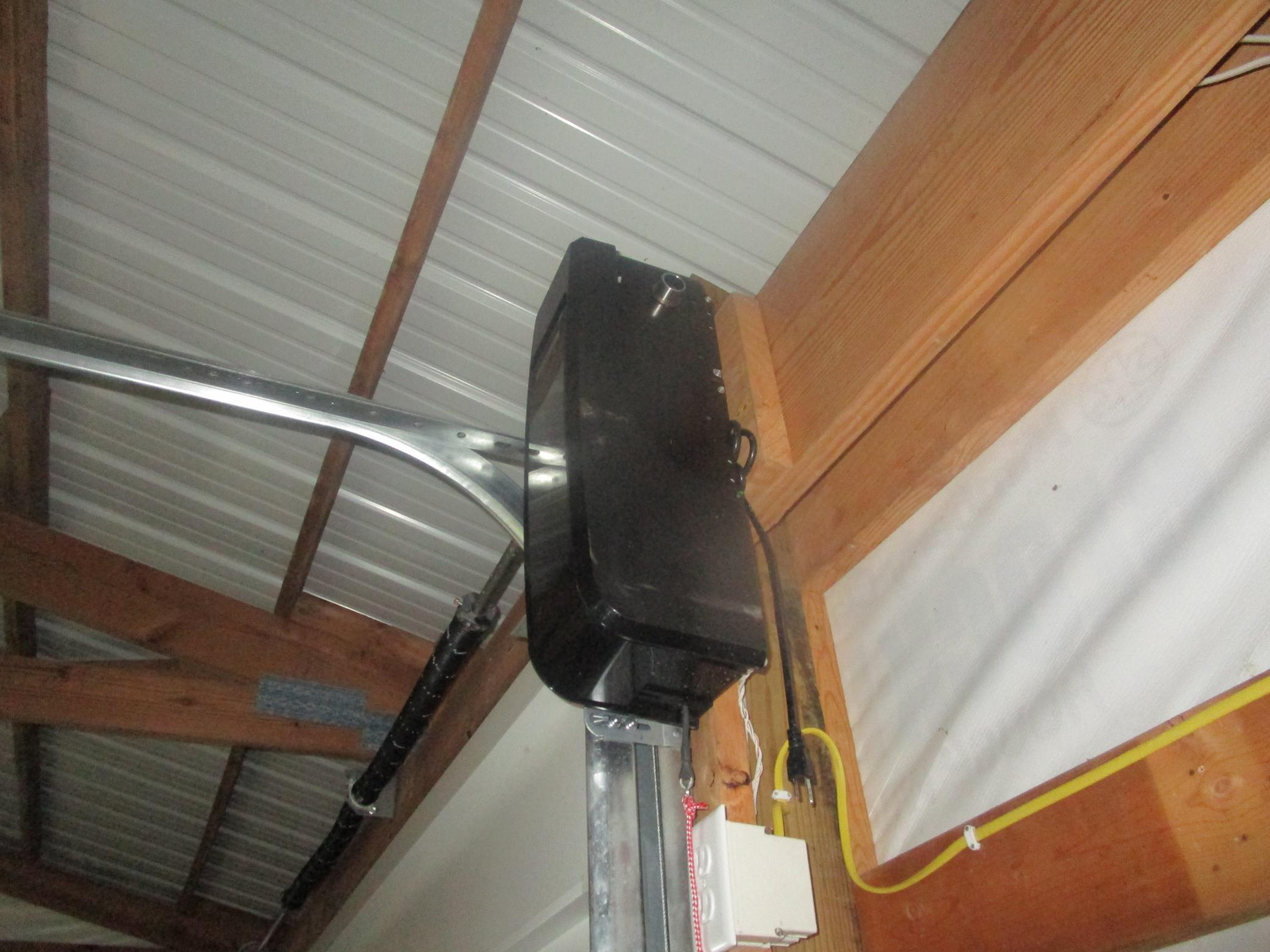 New Garage Door Openers and Overhead Doors