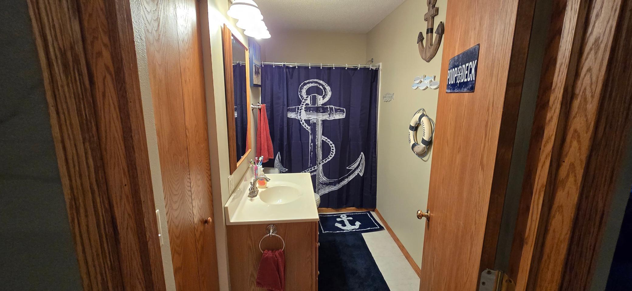 Lower.Bath.b.jpg