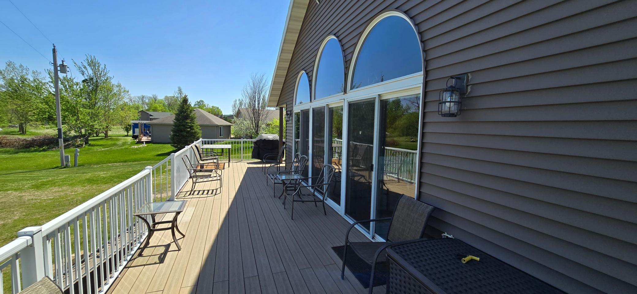 home.deckfront.b.jpg