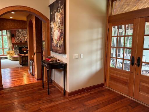 270 North Shore Drive W, Mound, MN 55364