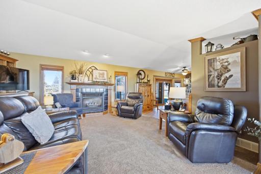 5083 104th Avenue SE, Litchville, ND 58461