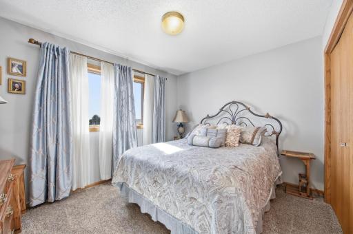 5083 104th Avenue SE, Litchville, ND 58461