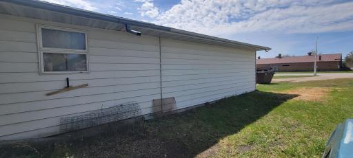 20 5th Street E, Halstad, MN 56548