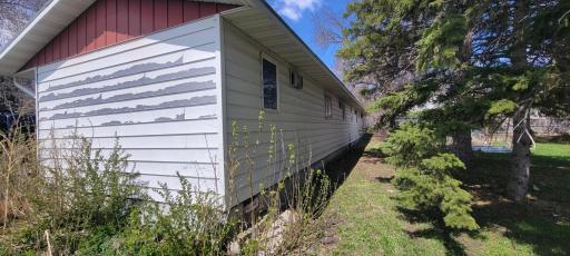 20 5th Street E, Halstad, MN 56548