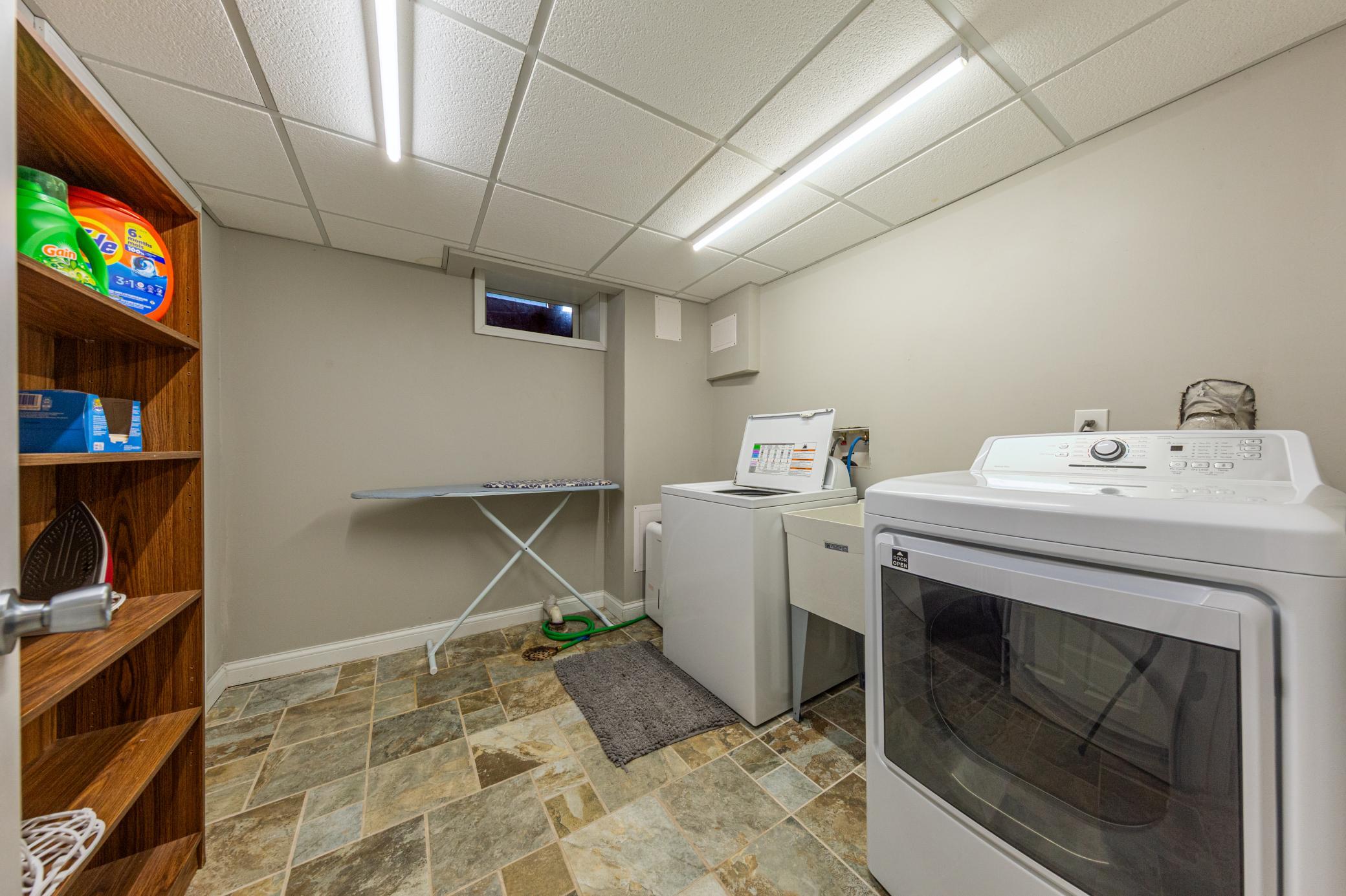 Laundry room is finished!