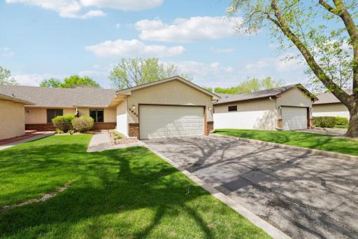 1801 6th Avenue W, Shakopee, MN 55379