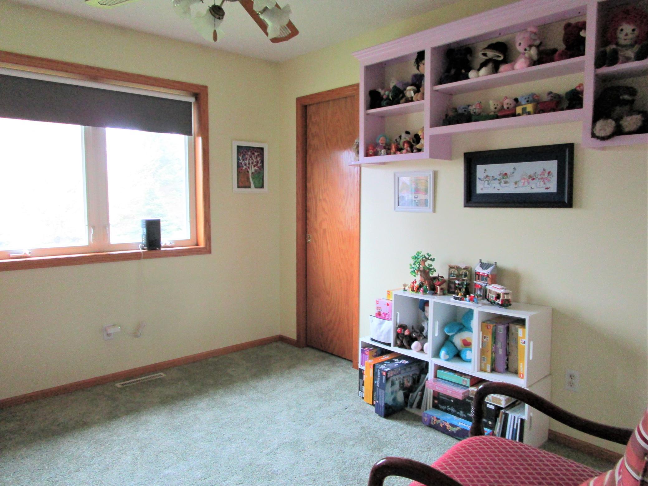 Upper Level 2nd Bedroom