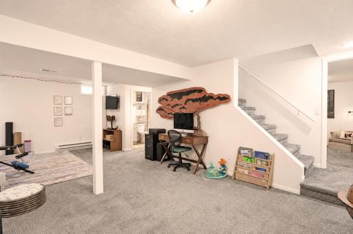 1408 City View Court NE, Rochester, MN 55906