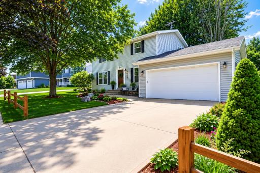 1408 City View Court NE, Rochester, MN 55906
