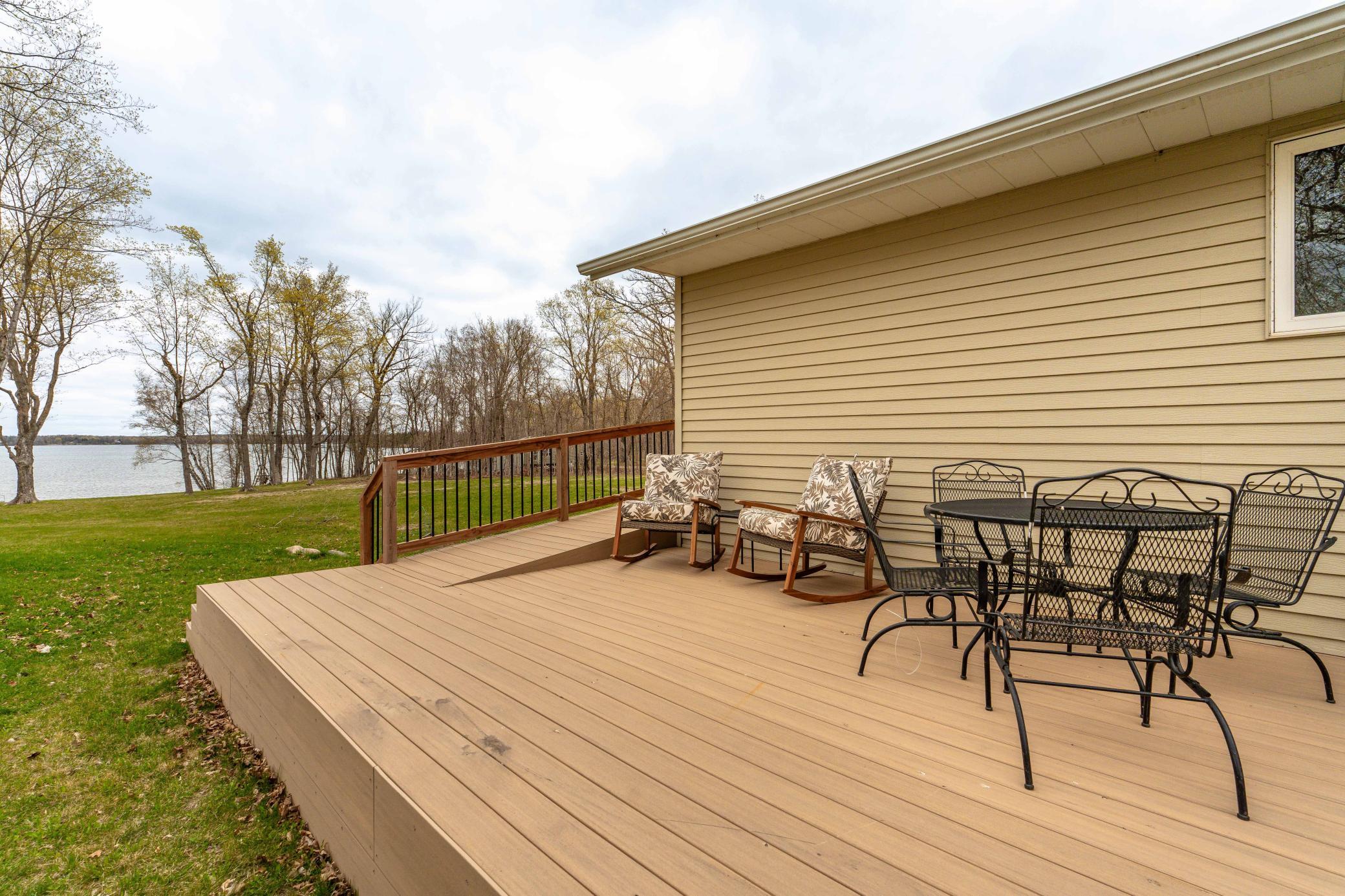 Side deck