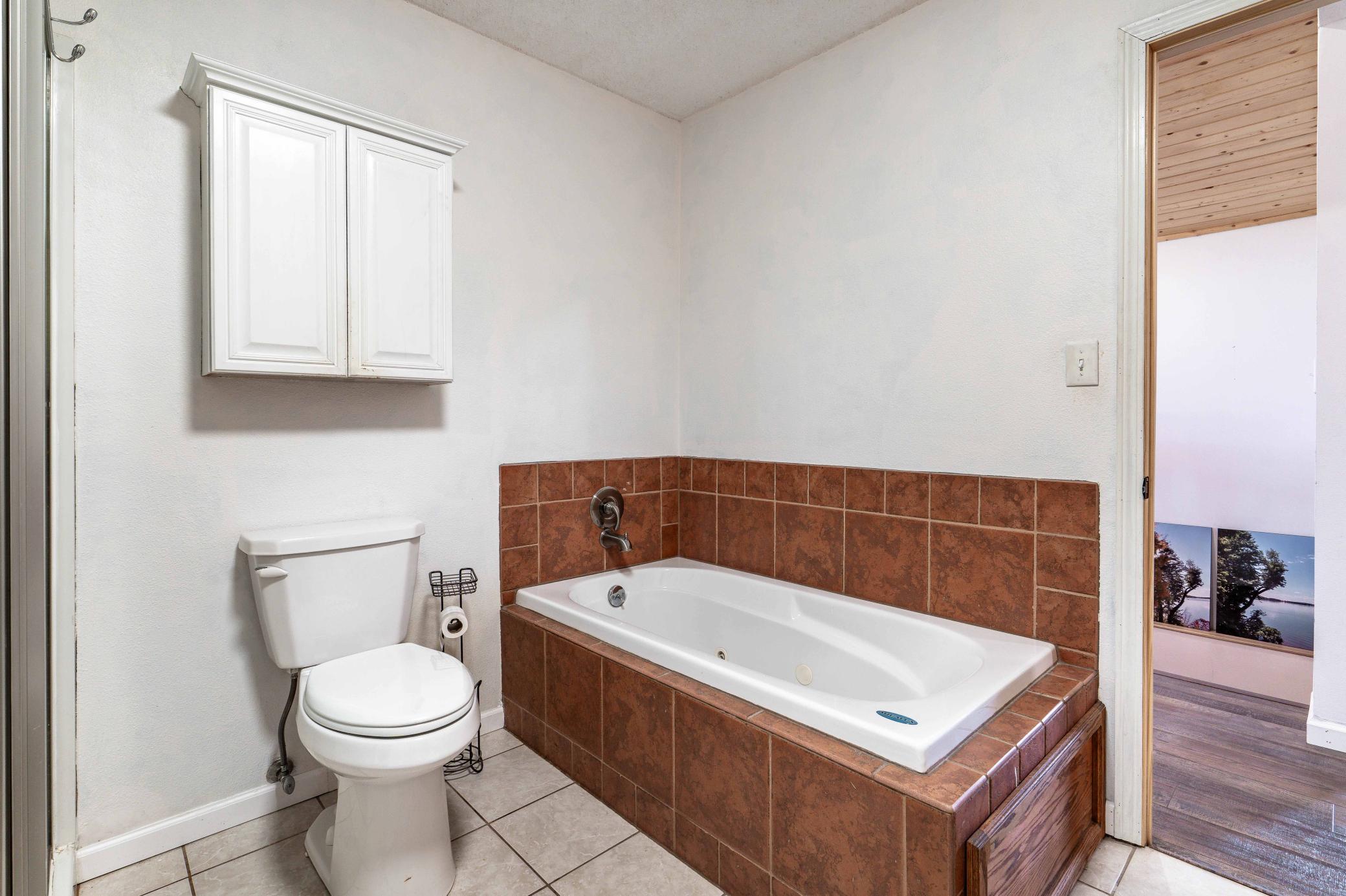 Main floor bathroom