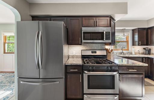 239 18th Avenue S, South Saint Paul, MN 55075