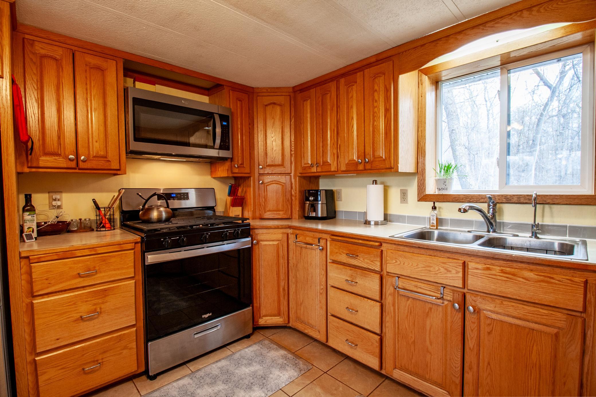 39511 460th Interior (2).jpg