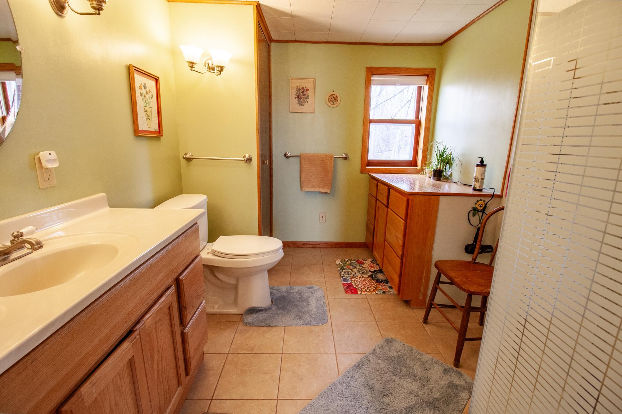 39511 460th Interior (17).jpg