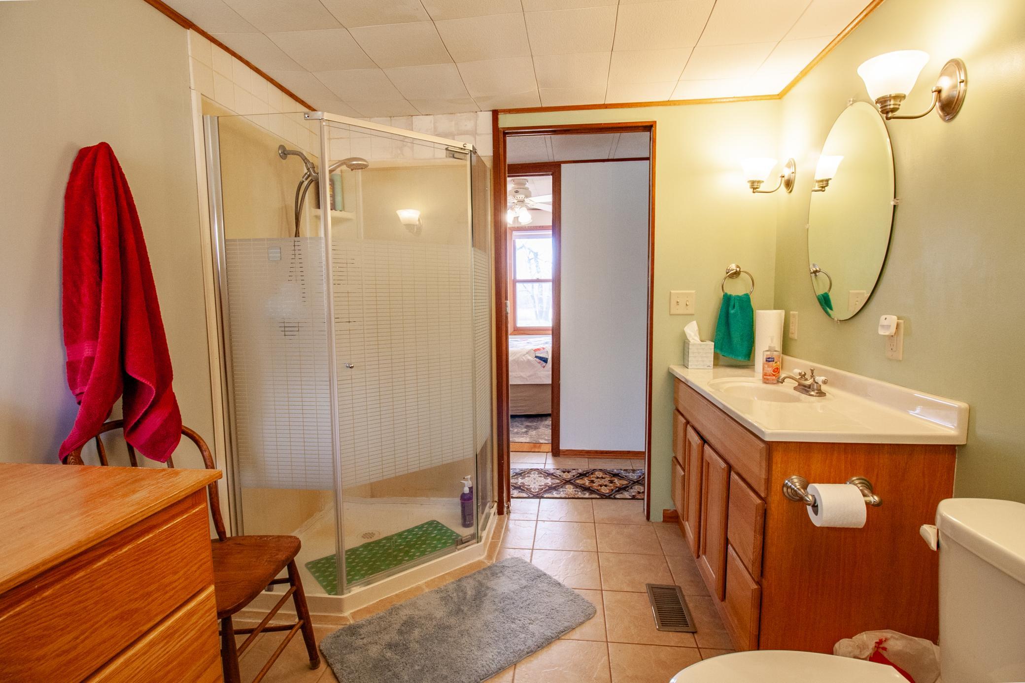 39511 460th Interior (19).jpg