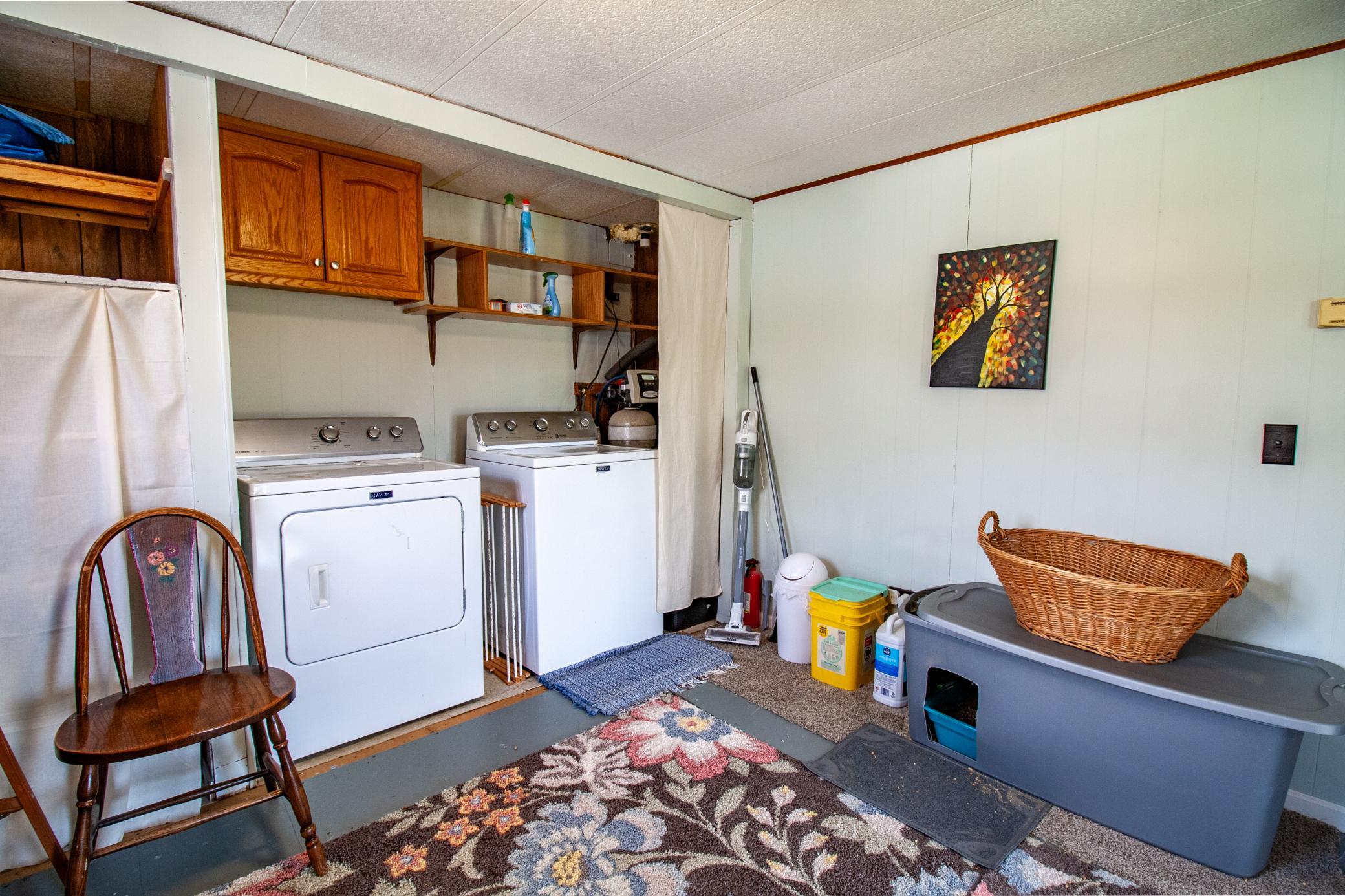 39511 460th Interior (22).jpg