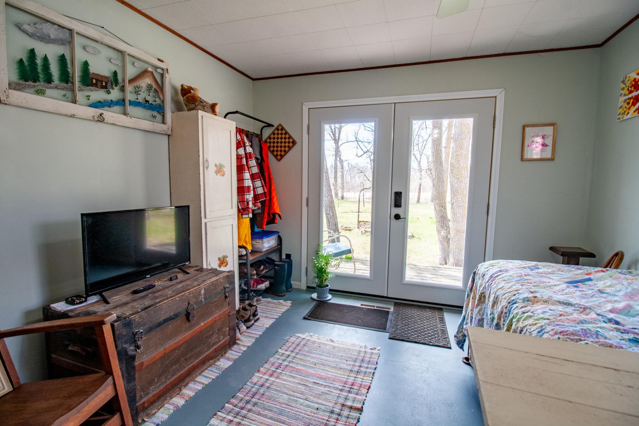 39511 460th Interior (24).jpg