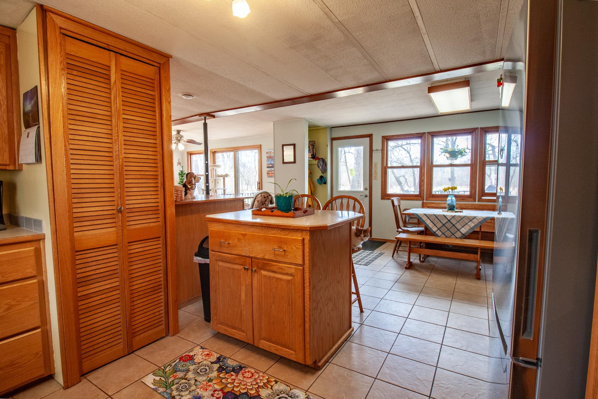 39511 460th Interior (26).jpg