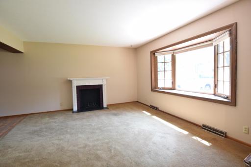 8236 Quinn Road, Minneapolis, MN 55437
