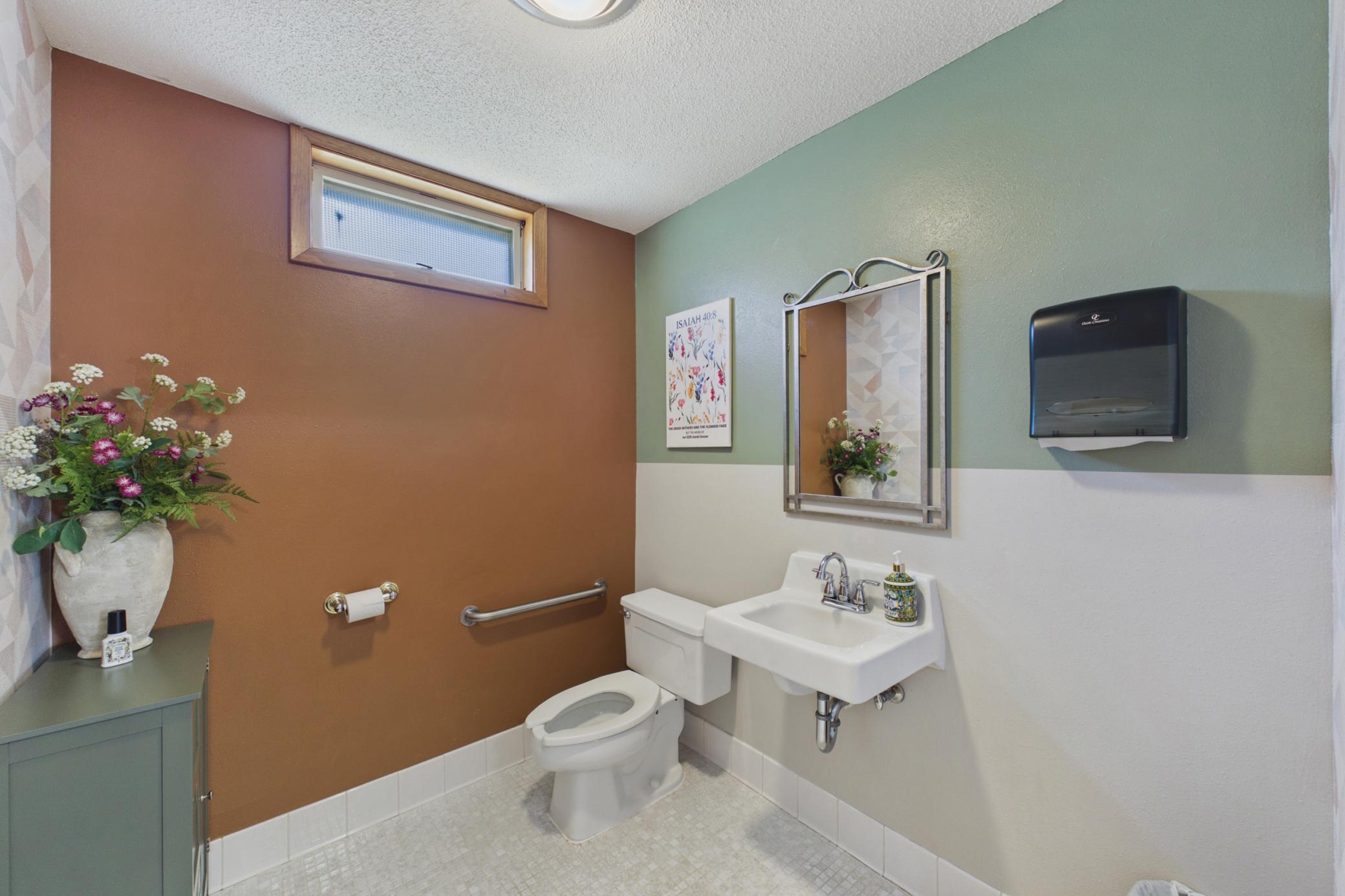 Bathroom 4