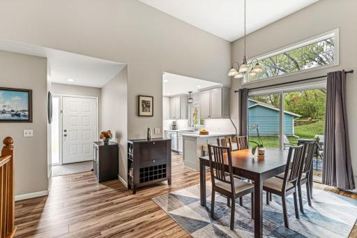 4711 Covington Circle, Eagan, MN 55122