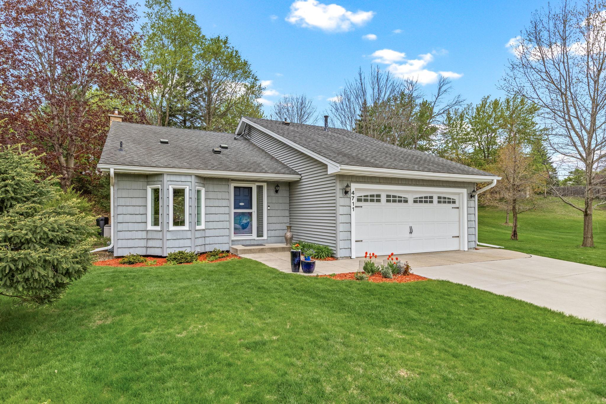 Welcome to 4711 Covington Circle!