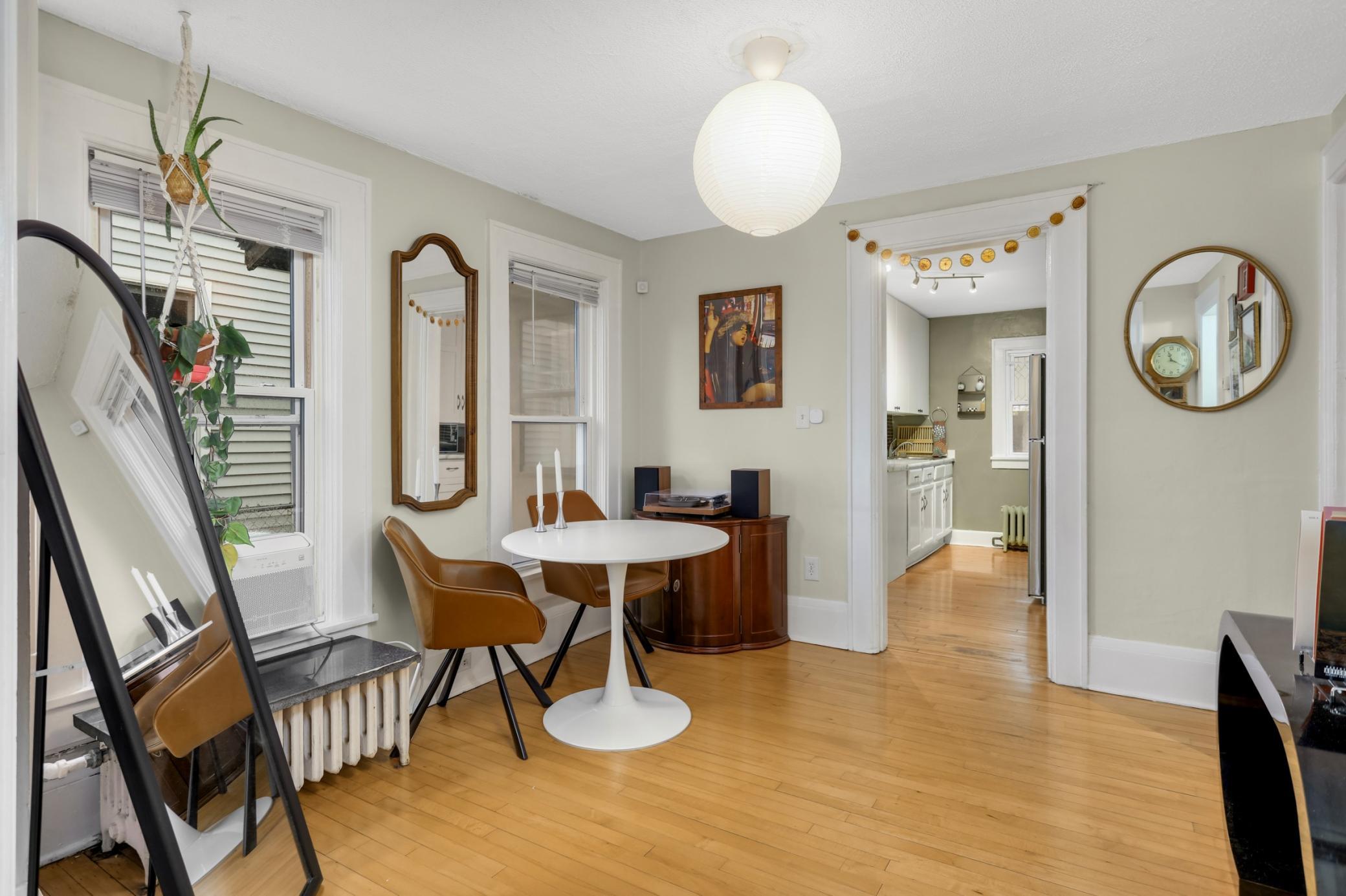 Unit 612 - Dining Room
