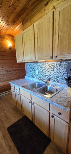 17801 Bear Creek, Angle Inlet, MN 56711