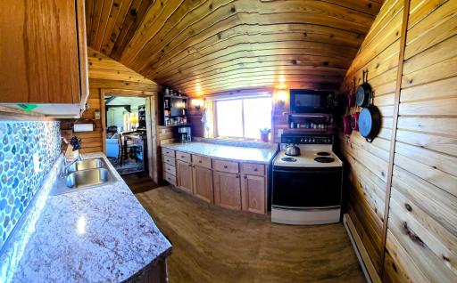 17801 Bear Creek, Angle Inlet, MN 56711