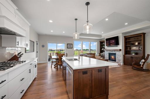 7502 Ocean Ave NE, Otsego, MN 55330