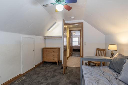 207 Lincoln Street SW, Mapleton, MN 56065