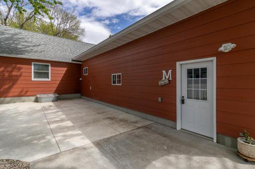 207 Lincoln Street SW, Mapleton, MN 56065