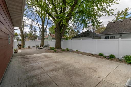 207 Lincoln Street SW, Mapleton, MN 56065