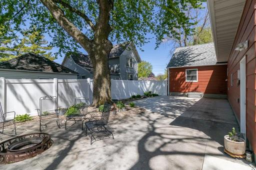 207 Lincoln Street SW, Mapleton, MN 56065