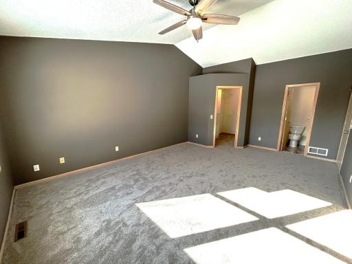 18502 Apple Tree Court, Minnetonka, MN 55345