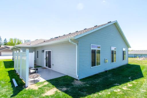1552 Eagle Ridge Street NE, Owatonna, MN 55060