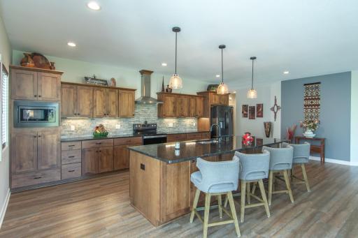 1552 Eagle Ridge Street NE, Owatonna, MN 55060