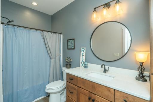 1552 Eagle Ridge Street NE, Owatonna, MN 55060