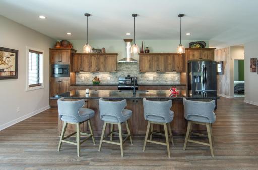 1552 Eagle Ridge Street NE, Owatonna, MN 55060